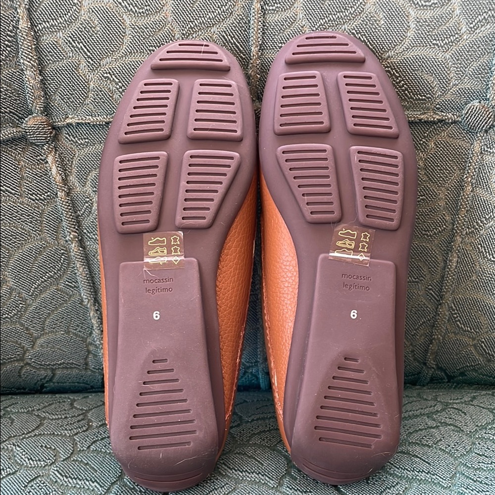 Marc Joseph NY women’s Tan Loafers - Picture 7 of 7
